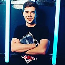 Лев Бурнашев