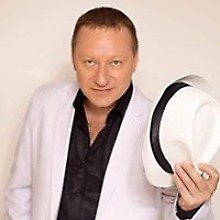 Евгений Белый