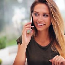 Катрина Леонова