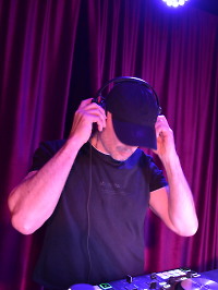Andrew Glow